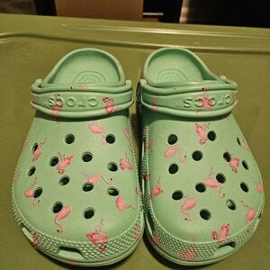 Light Mint Green Sandals with Adjustable Heel Strap and Ventilation Holes